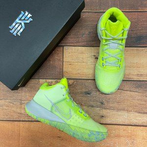 Nike Men's Kyrie Flytrap IV Yellow Basketball Shoes